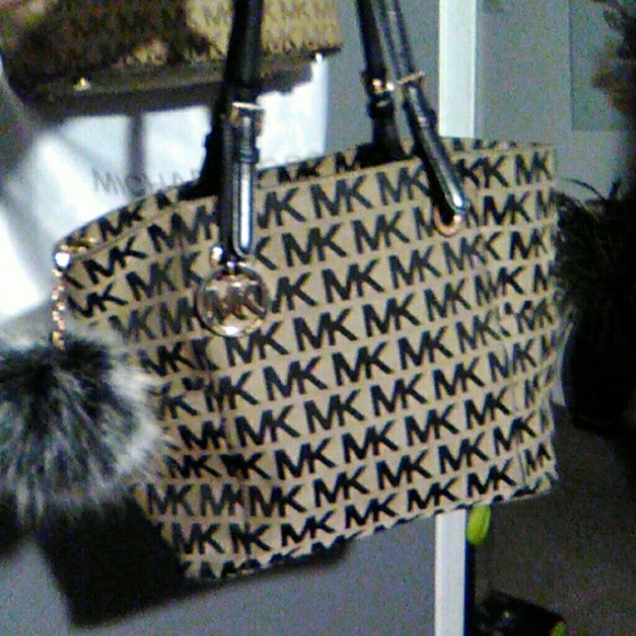 black and tan mk purse